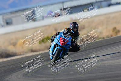 media/Dec-18-2022-SoCal Trackdays (Sun) [[8099a50955]]/Turn 4 (1pm)/